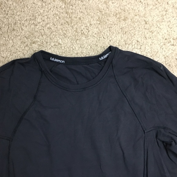 Lululemon Runderful Long Sleeve
Black - Picture 4 of 7